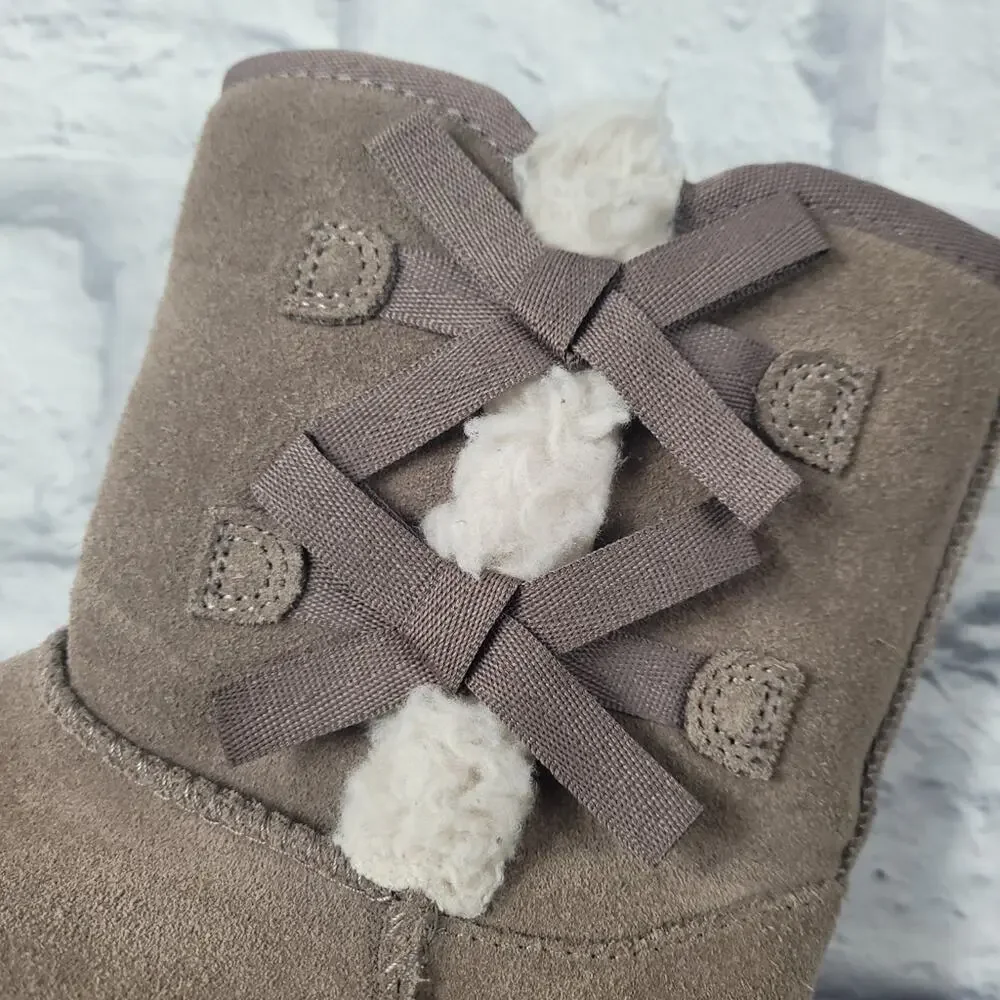 Koolaburra by Ugg Victoria Short Suede Boots with Bows size 4